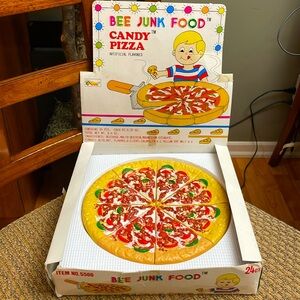 Vintage 1980s Toy Plastic Pizza Slice 🍕 Candy Sealed Container PEPPERONI PIZZA